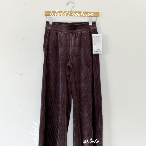 lululemon Scuba Mid-Rise Wide-Leg Pant *Velvet Cord in Espresso Brown Size 4 NWT - Picture 1 of 16
